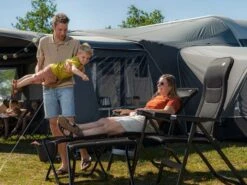 Obelink Queen Luxe 3D Black Chaise Longue 19 Obelink Queen Luxe 3D Black Chaise Longue -Obelink obelink queen 3d luxe stoel voetenbank sfeer ecommerce